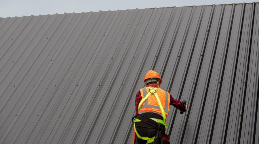 Professional metal roof installation services in Saul, KY